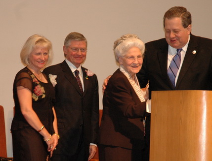 culpepper-hall-of-prophets Seminary president Dr. Steve Land (right) presents the Hall of Prophets honor to Kohatha Culpepper. Looking on are her children Darlene Haas and Raymond F. Culpepper.