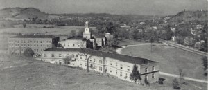 btscampusseviervilletn-75dpi Due to wartime travel restrictions, the 40th General Assembly met on the campus of Bible Training School and College in Sevierville, Tennessee.