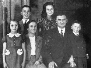 jernigan-family-postcard-cropped-pqi75dpi The John C. Jernigan family about 1939